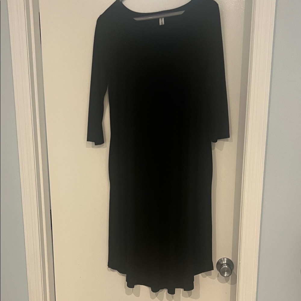 Zenana Outfitters Classic Black Long Sleeve Dress